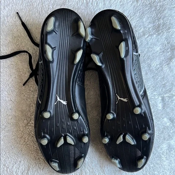 PUMA ONE 17.1 FG SOCCER CLEATS